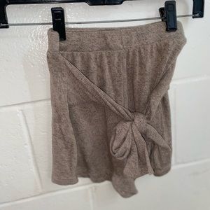 Fashion nova crop short set